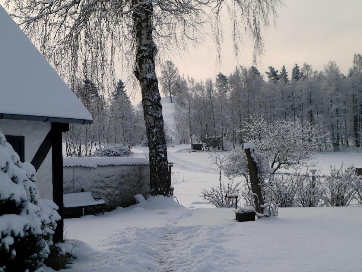 Bed and Breakfast Broesarp Kaellagarden Vindsvaning 2 Rum Och Koek Zewnętrze zdjęcie